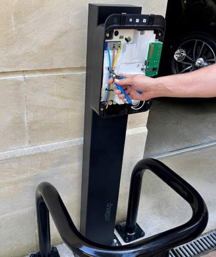 Dépanage  bornes de recharge électriques Meudon