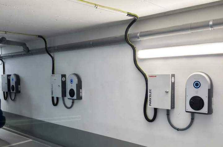 Installer bornes de recharge électriques Meudon
